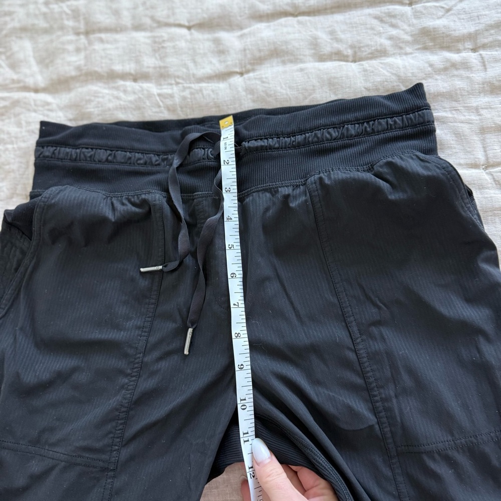 Lululemon Women's Dance Studio Crop 25" Pants Unlined Black Size 6 - Picture 6 of 9
